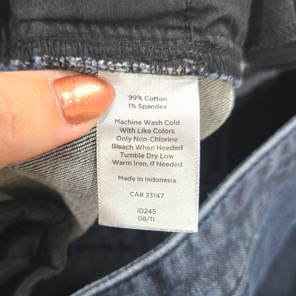 Talbots Signature Bootcut Jeans Dark Wash Blue Stretch Mid-Rise Denim Size 8 29 - Picture 9 of 11